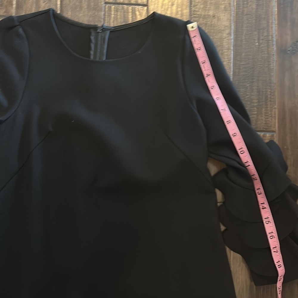 LBD 3/4 Ruffle Sleeve Dress Size M - Picture 5 of 10
